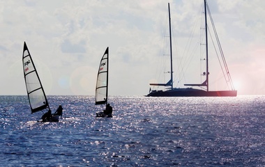 Alloy Yachts Vertigo