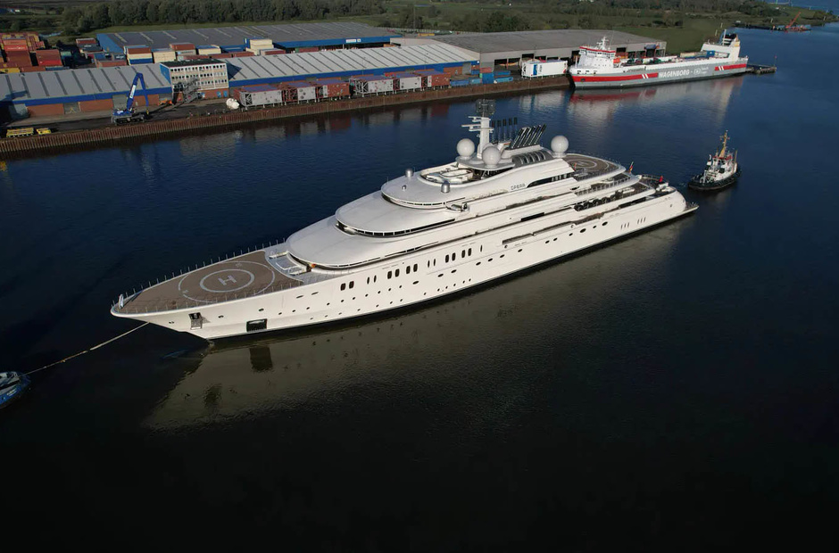 yacht named opera
