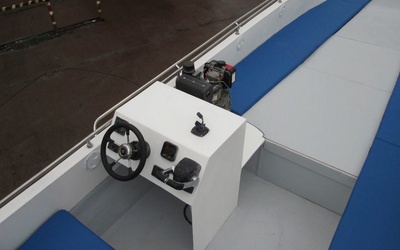 Akua Boat Касатка 820