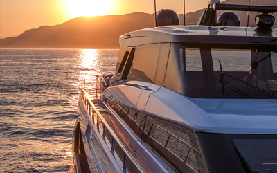 Ferretti 1000 Skydeck