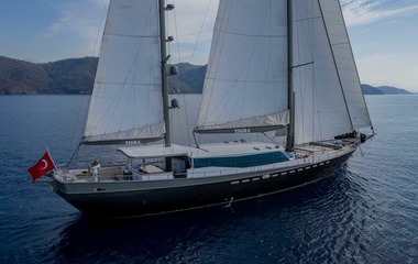 Mastori Yachts Tigra