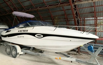 Velvette 22 Image (2011)