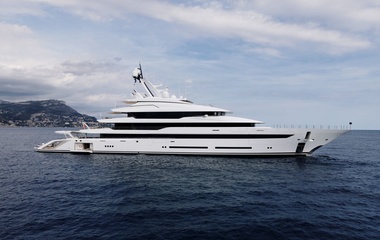 Lurssen Avantage