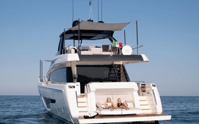 Ferretti 780
