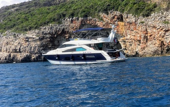 Fairline 55 Squadron