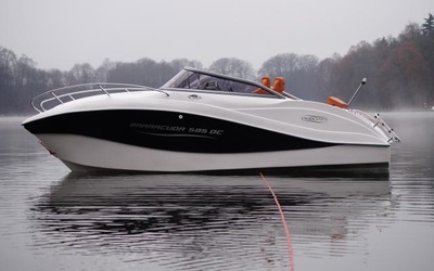 Manara Oki 585 DC Day Cruiser