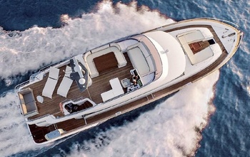 Azimut Magellano 66