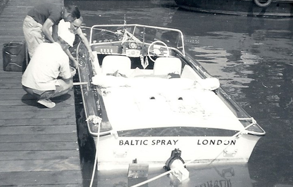 Рэй Булман на своем ранэбауте в Скандинавии в 1964 году