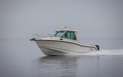 Boston Whaler 285 Conquest Pilothouse