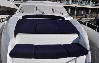 Sunseeker Manhattan 73 (2012)