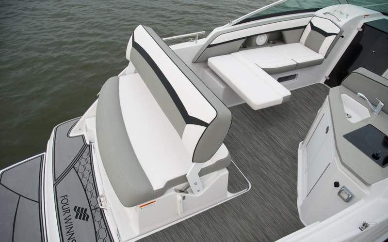 Four Winns Vista 255 OB