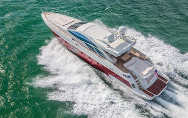 Azimut Scarlet
