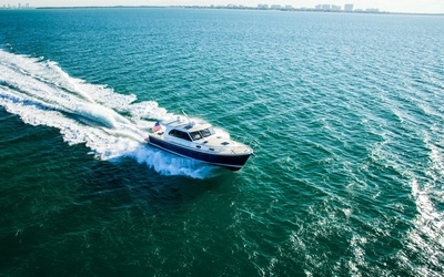 Grand Banks  Eastbay 44