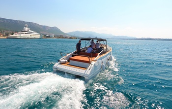 Velvette Cruiser 33 Intelligent (2018)