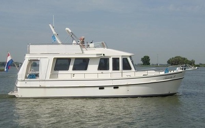 De Alm  Almtrawler 1200 AD