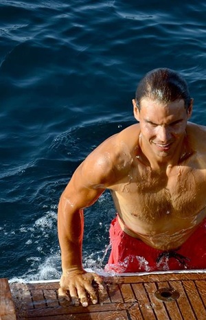 First racket of yachting