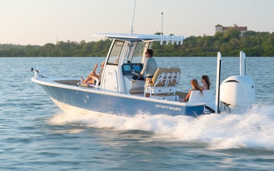 Sportsman Masters 247OE Bay Boat