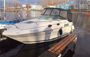 Sea Ray 240 Sundancer (2000)