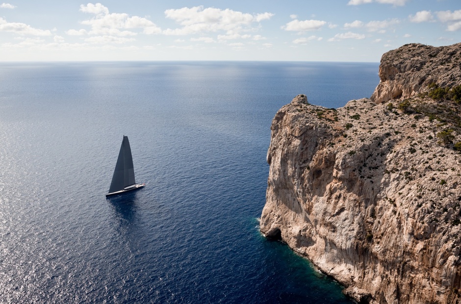 Royal Huisman  Ngoni