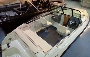Velvette Bowrider 18 Prime