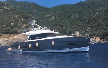 Azimut Magellano 53