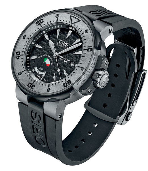 Oris Col Moschin Limited Edition. Корпус 49 мм из из титана с антибликовым покрытием. Водонепроницаемость до 1000 м.