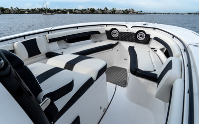 TideWater 320 CC Adventure