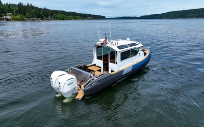 Life Proof 27 Full Cabin