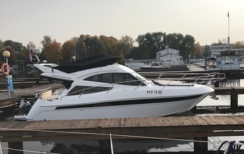 Galeon 340 Fly