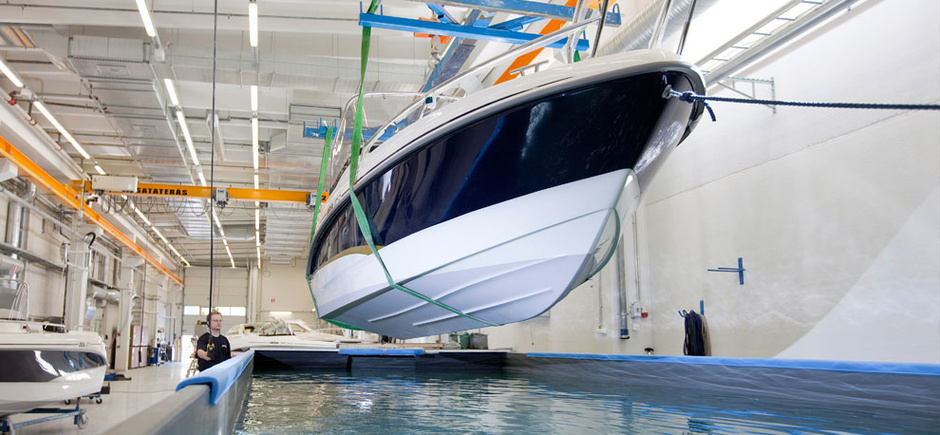 In the workshops of Bella Boats