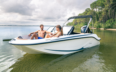 Quicksilver 525 aXess