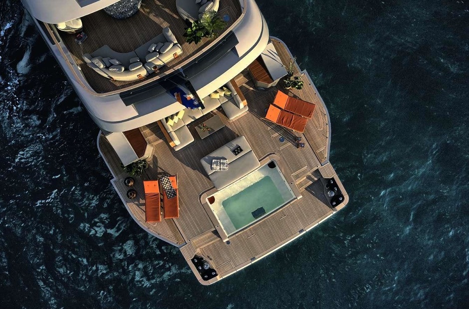 Benetti Mia 2