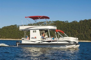 Sun Tracker Party Hut 30