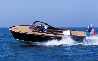 Latitude 46 Lady Scarlett