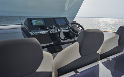 Astondoa 377 Coupe Outboard