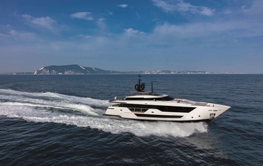 Custom Line IV Dreams