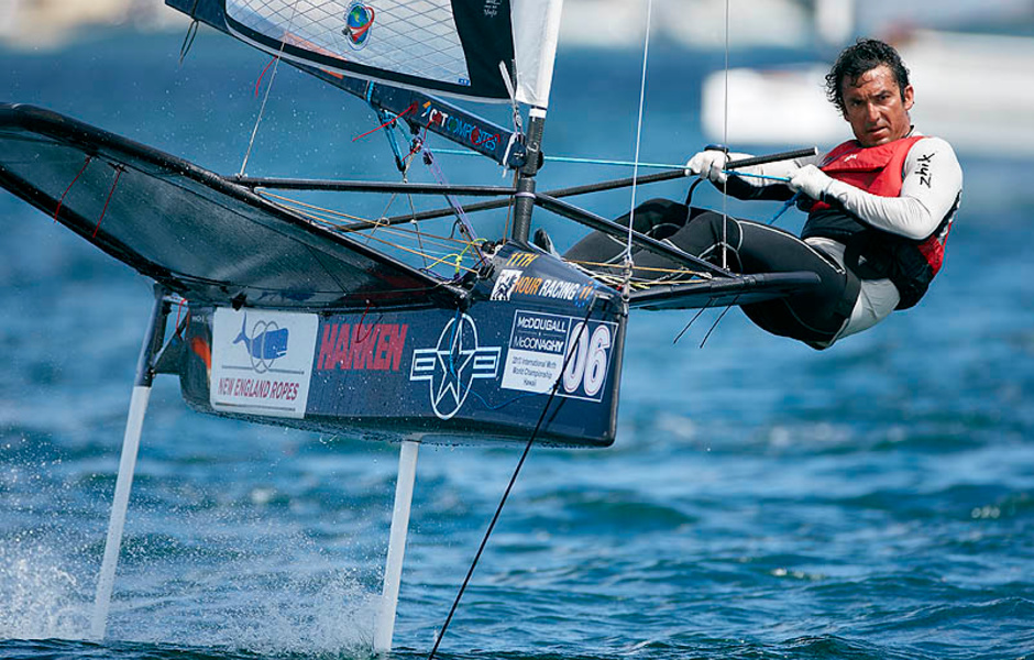 Бора Гулари, победитель Moth World Championship