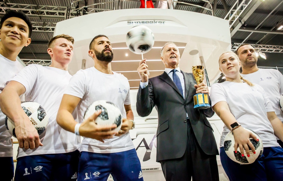 Sunseeker объявила о спонсорстве FIFA World Cup Russia на London Boat Show