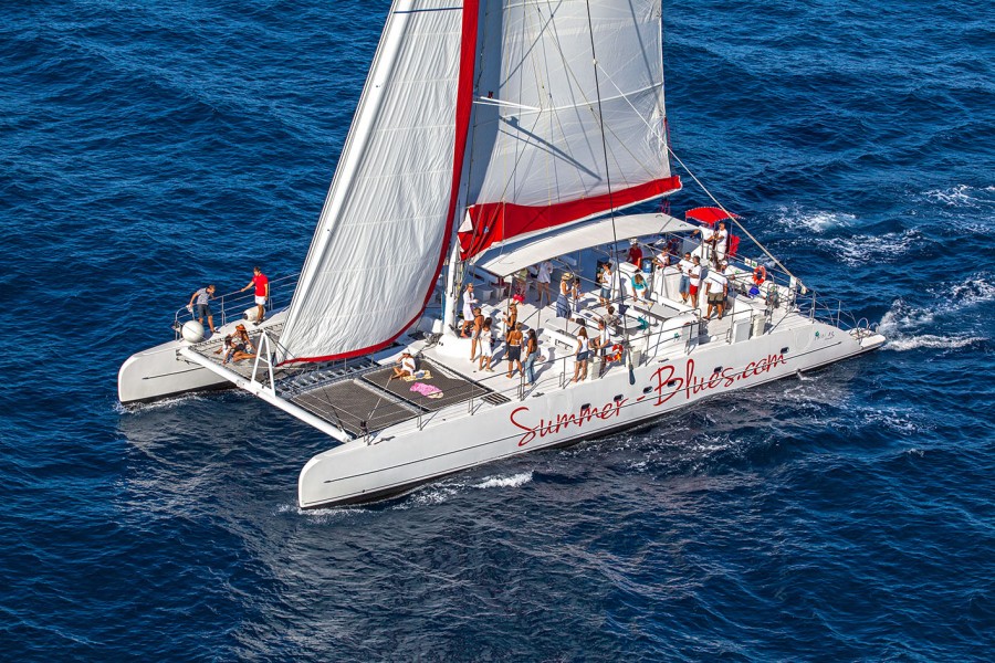 taiti 80 catamaran