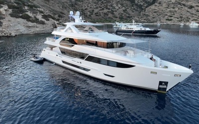 Hargrave 118' Tri-Deck