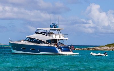 Riviera Belize 66 Daybridge