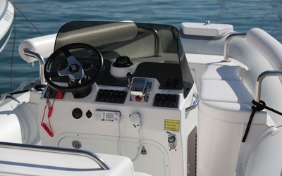 Novurania Launch 600 