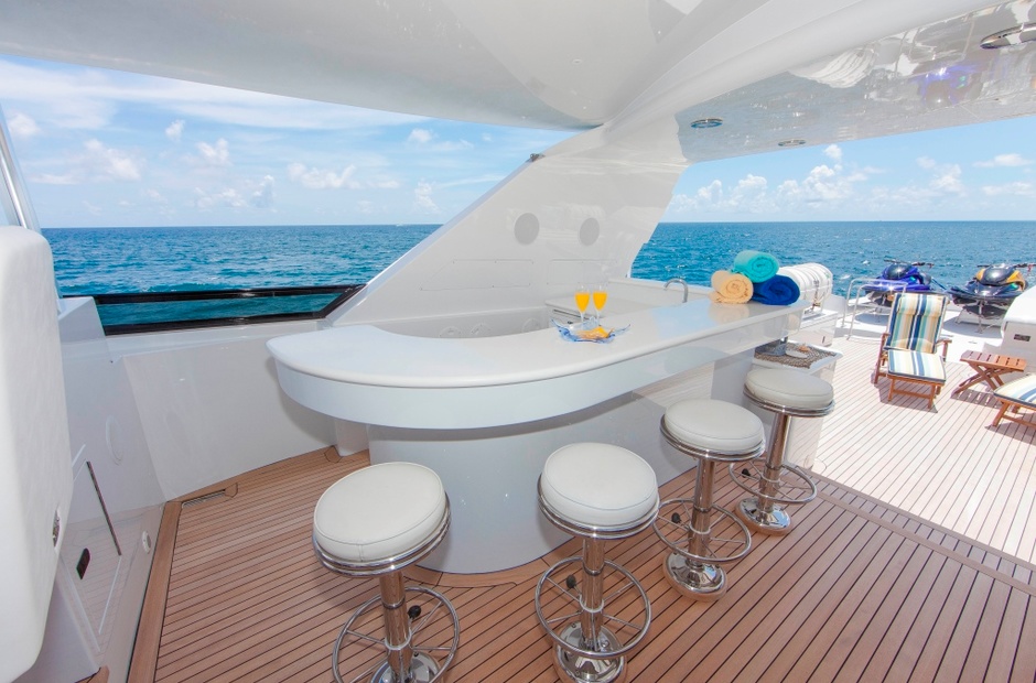 Sovereign Yachts Ocean Club
