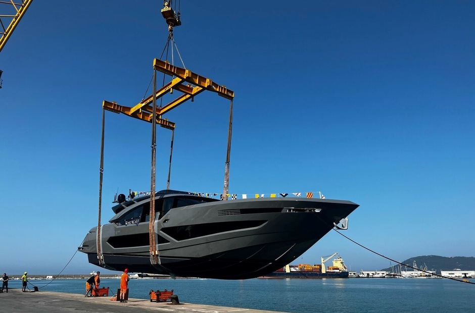 AB Yachts Grey Goose I