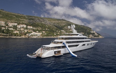 Feadship Aquarius