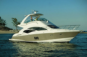 Cruisers Yachts 447 Sport Sedan