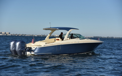 Chris-Craft Launch 35 GT