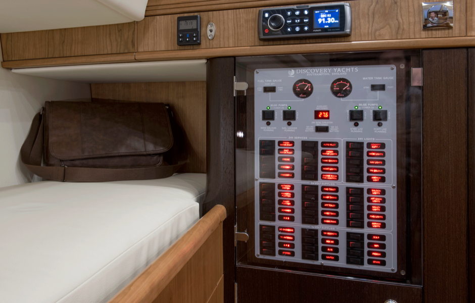 Extra bed on the port side