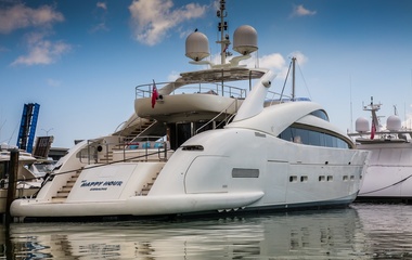 ISA Yachts Happy Hour