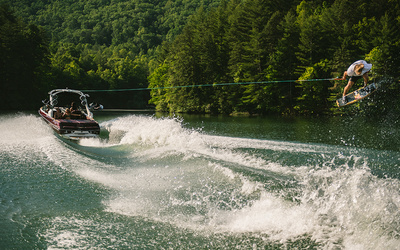 Malibu Wakesetter 22 LSV